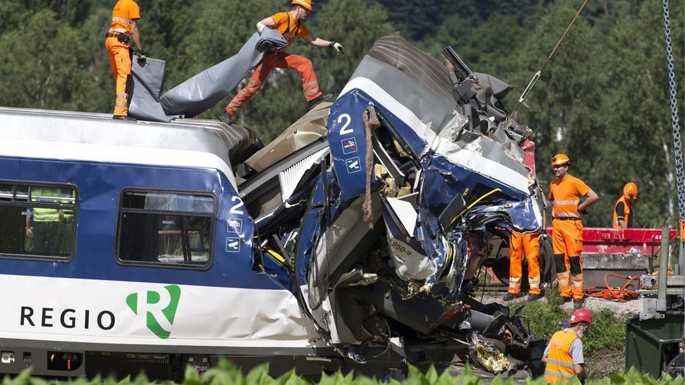 treno lamiere granges-près-marnand ky.JPG