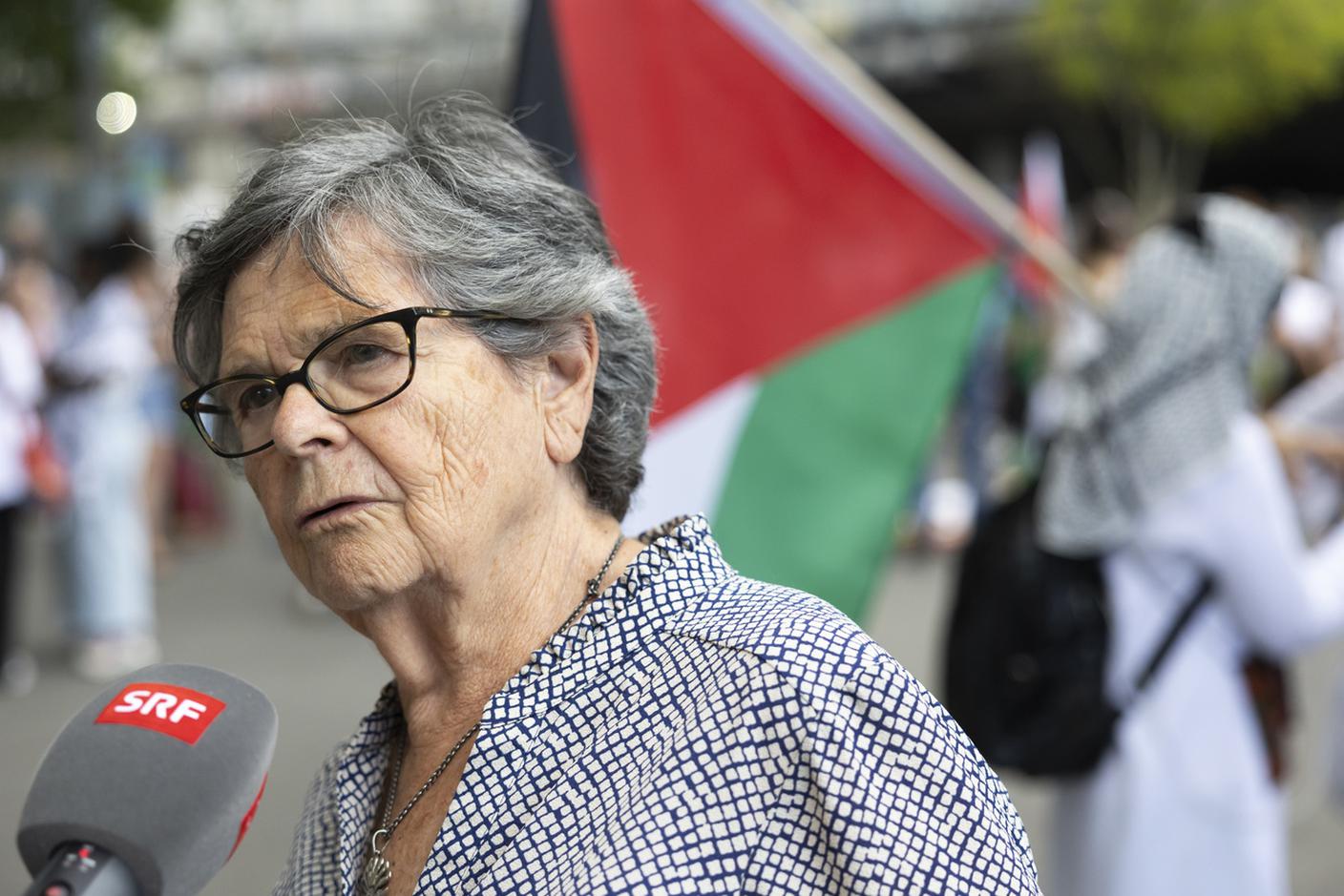 Tra i presenti anche l'ex consigliera federale Ruth Dreifuss.jpg