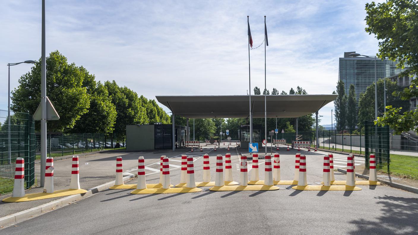 Lunedì riaprono tutti i valichi con i paesi vicini