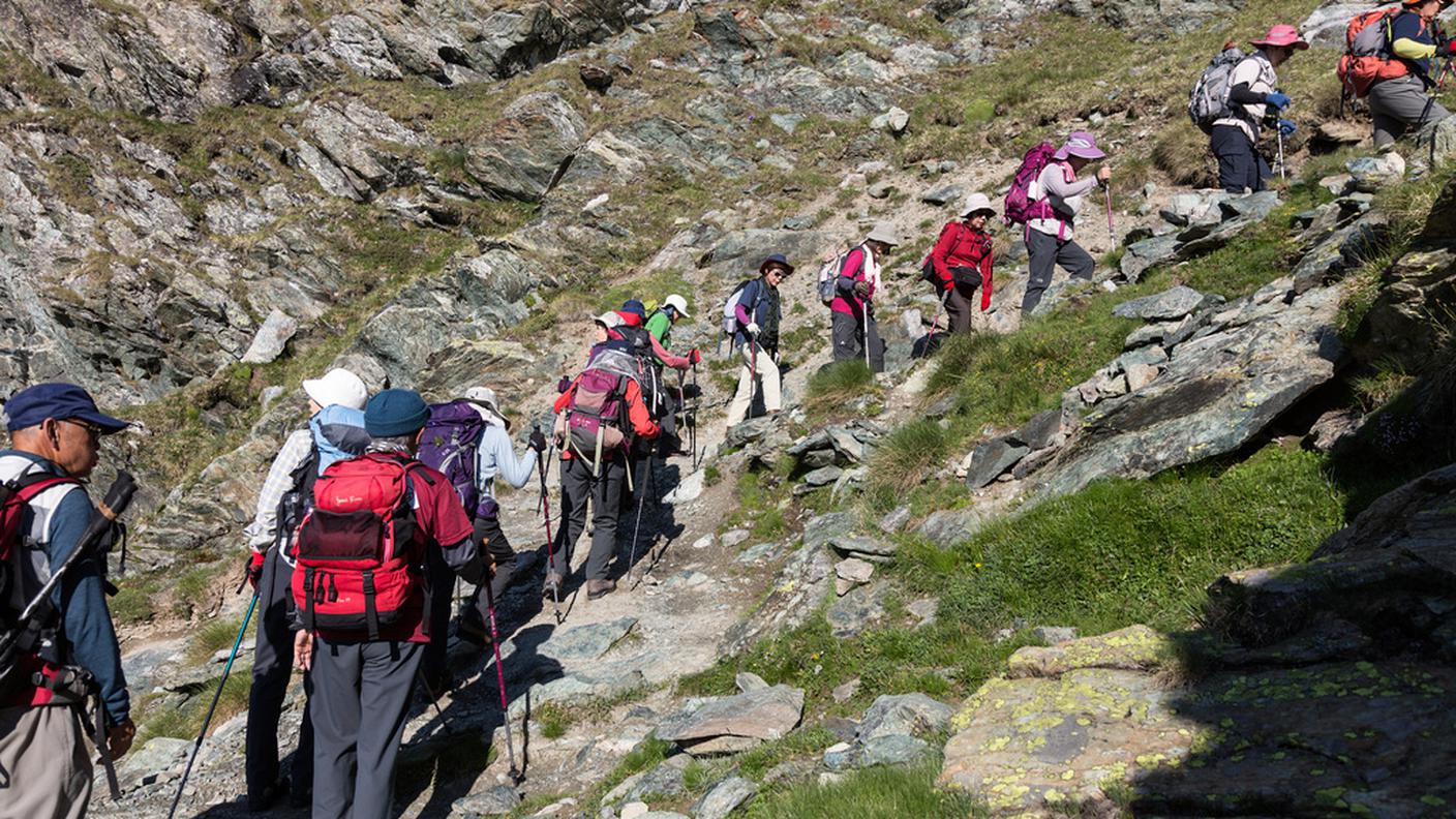 turisti giapponesi zermatt ky.JPG
