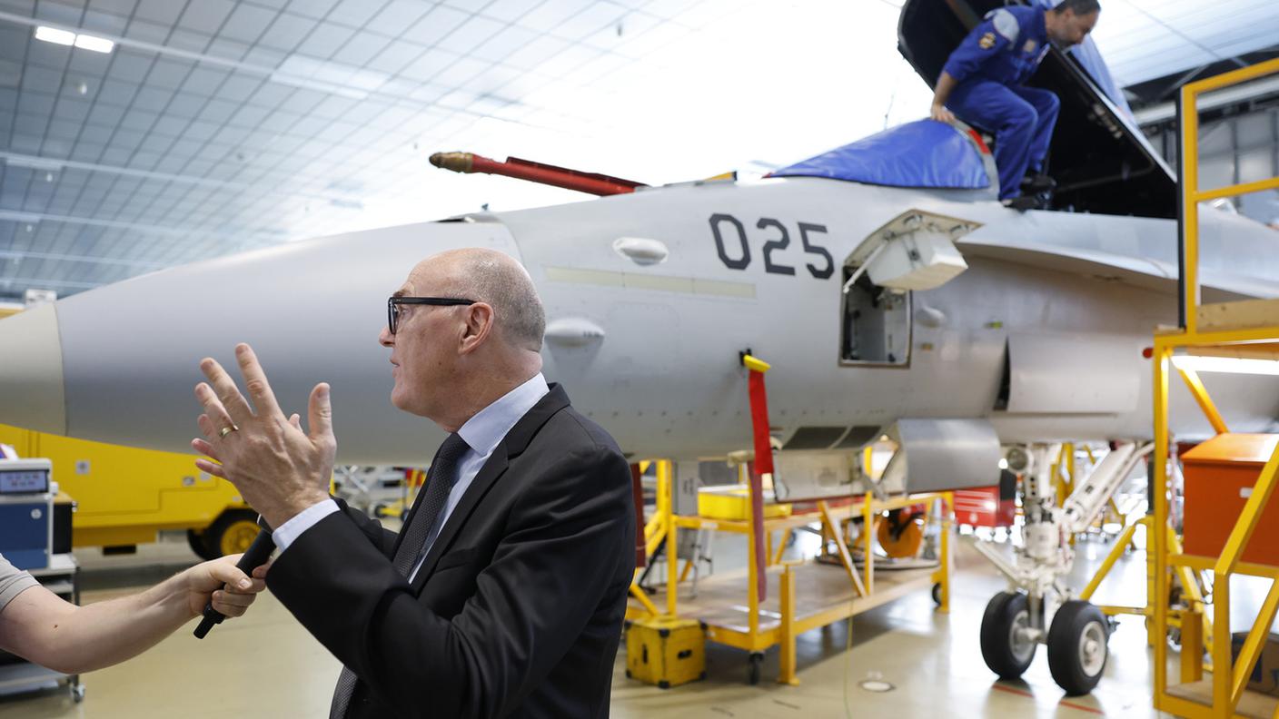 Martin Pfister all'Aerodromo militare di Payerne (VD) lo scorso ottobre