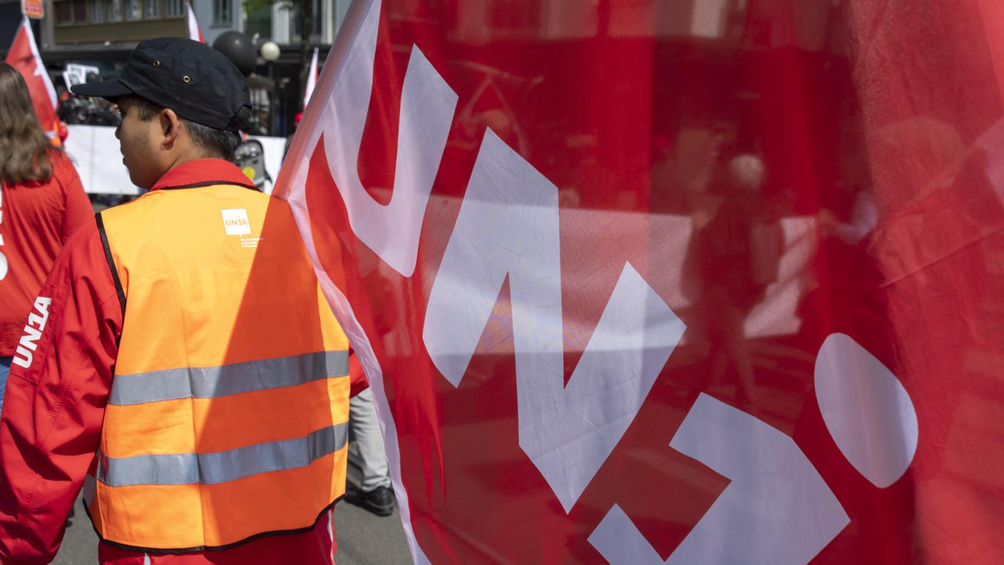 Il sindacato chiede anche una regolamentazione dell'IA