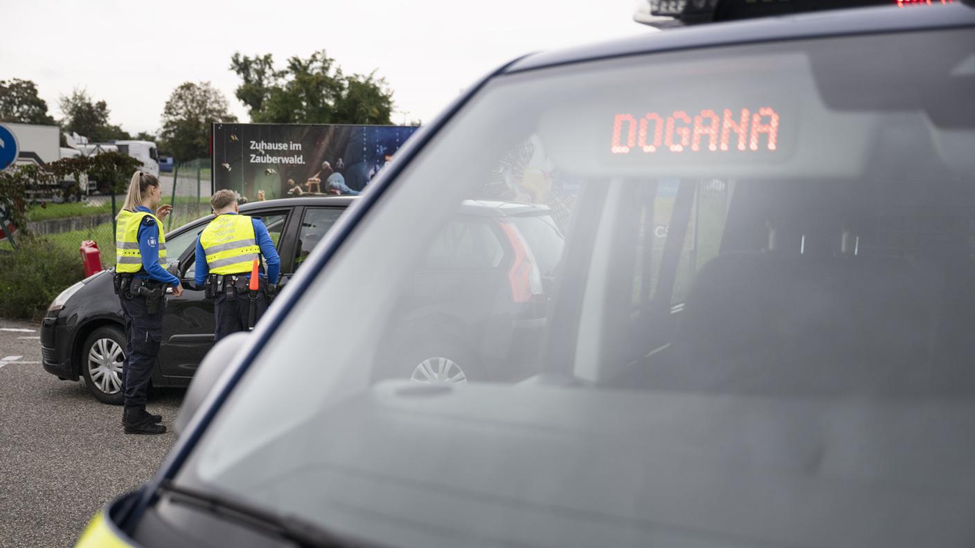 Intervento dell'Ufficio federale della dogana e della Polizia cantonale ticinese