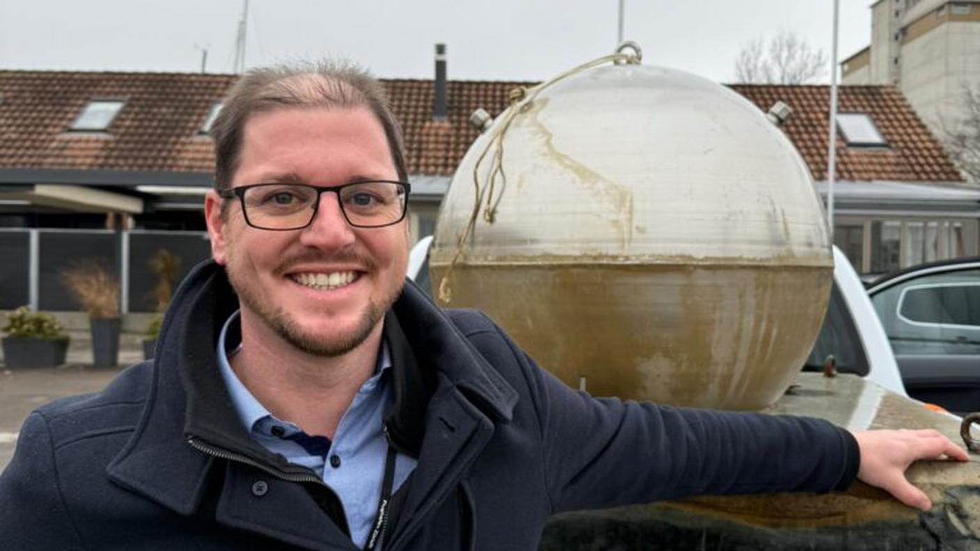 La sfera piena di gin è stata ritrovata da Silvan Paganini