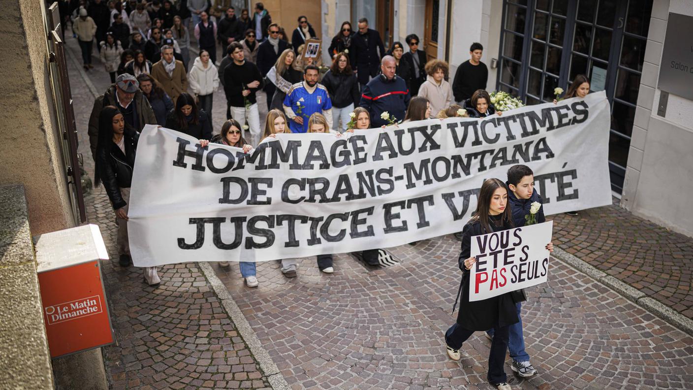 Diverse centinaia di persone hanno chiesto "giustizia e verità"