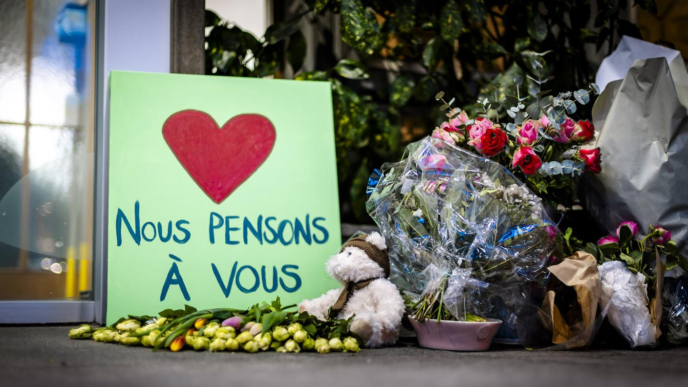 Il sostegno all'entrata dell'ospedale universitario di Zurigo