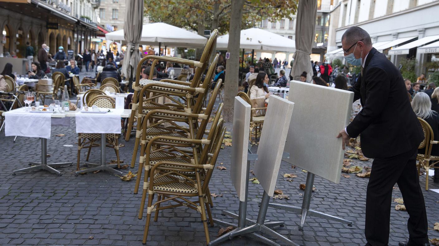 Si torna a bere e mangiare in terrazza?