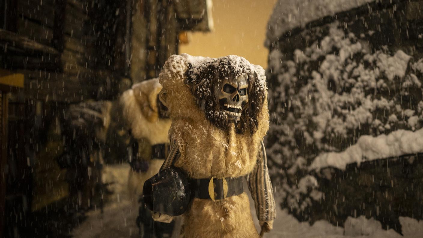 Le figure carnevalesche tipiche della Lötschental,