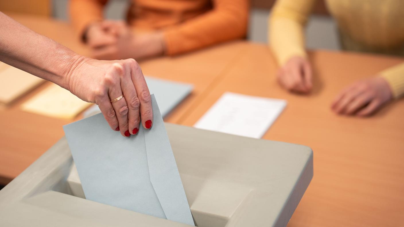 L'indagine demoscopica di gfs.bern ha coinvolto 11’754 aventi diritto di tutte le regioni linguistiche della Svizzera