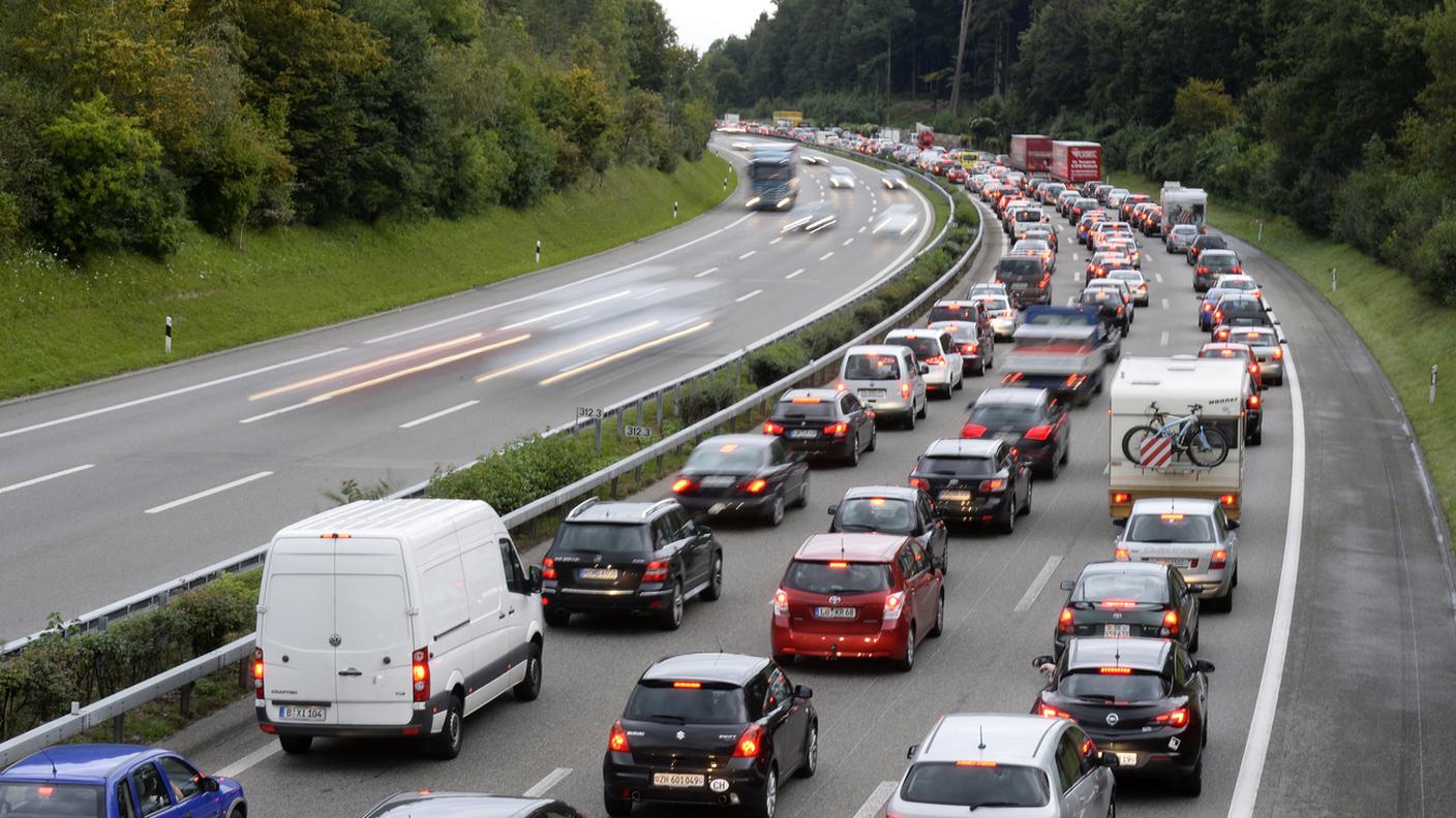 L'A1 congestionata a Effretikon il 29 agosto 2014 quando a causa di diversi incidenti si era formati 30 chilometri di coda tra Baden e Winterthur
