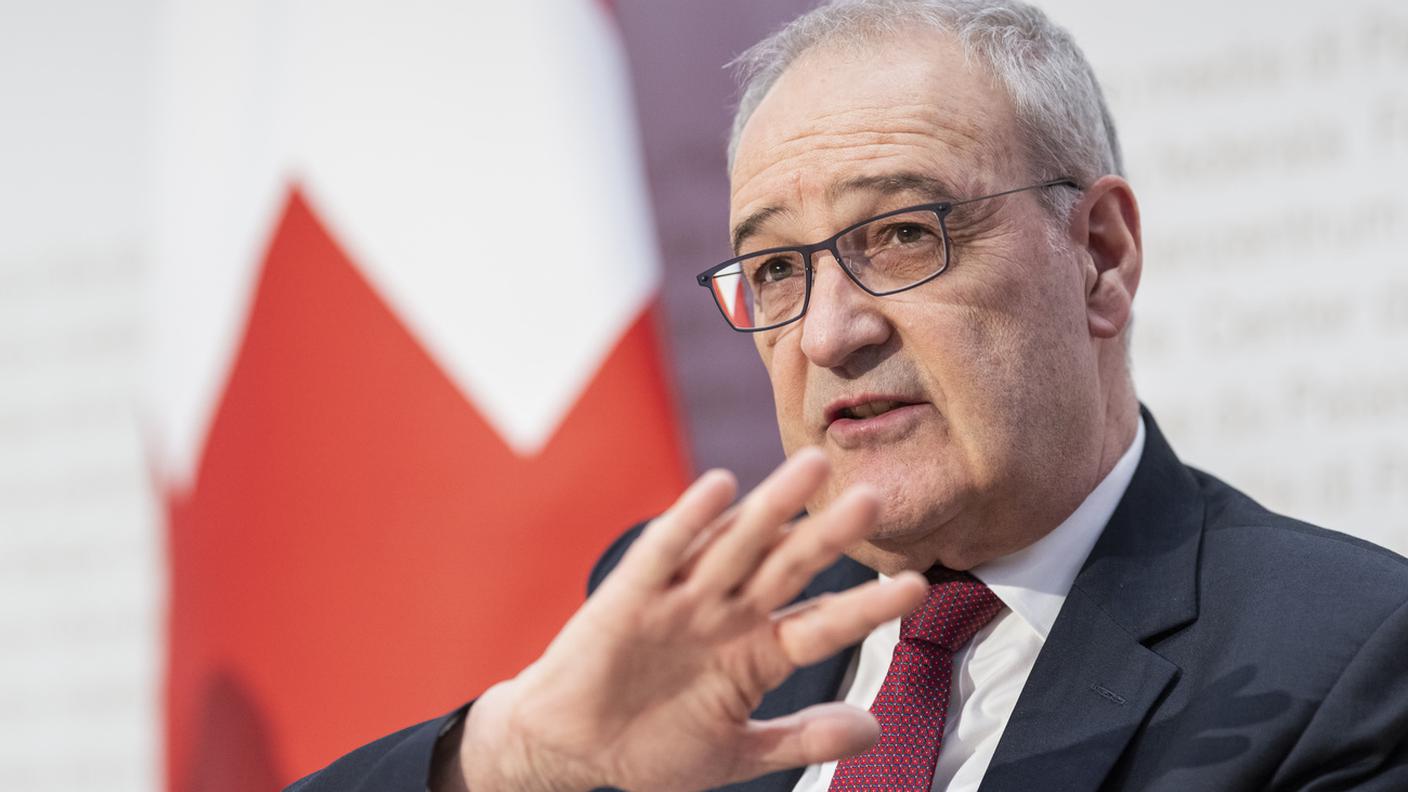 Il consigliere federale, qui ripreso in un momento della conferenza stampa a Berna