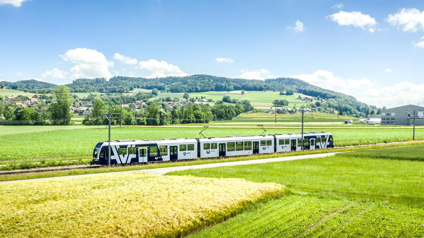 Un treno della Aargau Verkehr AG in circolazione sulle linee della Wynental e Suhrental