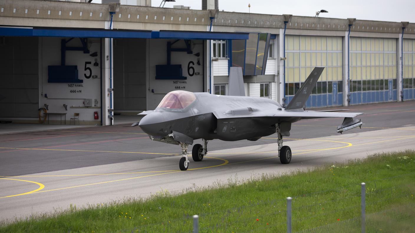 L'iniziativa vuole annullare il contrato d'acquisto degli F-35 americani da parte della Confederazione