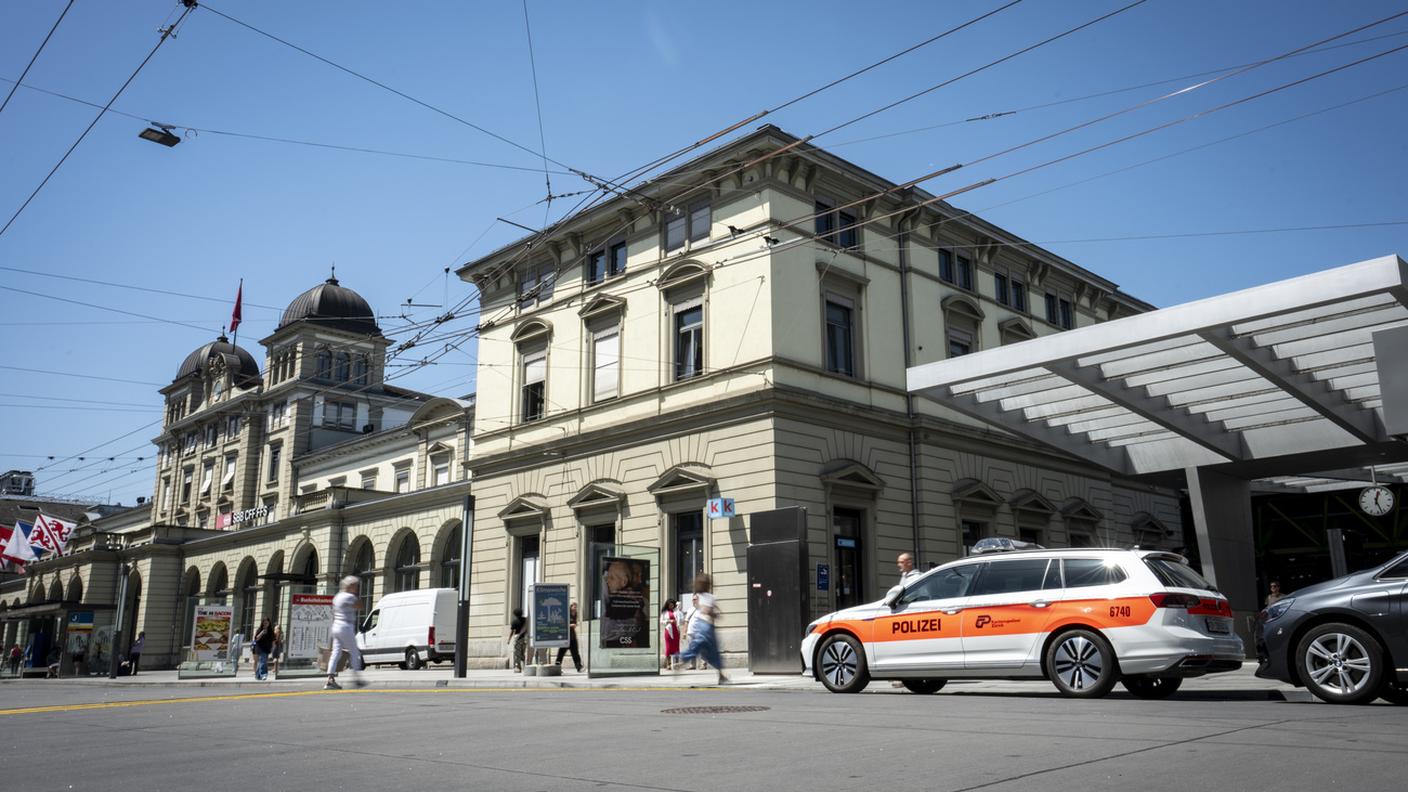 A Winterthur un 31enne ha attaccato e ferito tre passanti