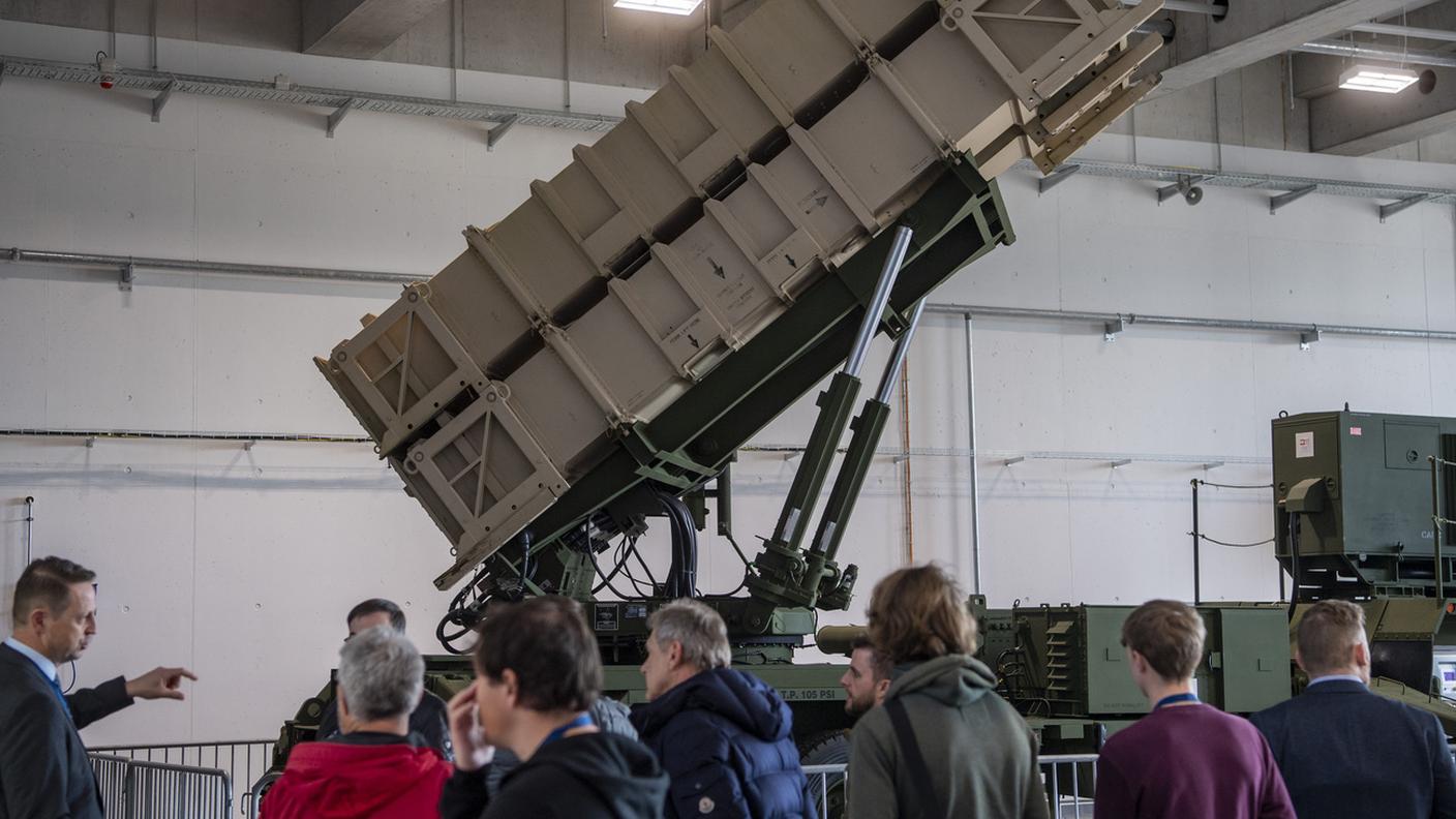 Un lanciatore del sistema Patriot a Emmen nel 2022