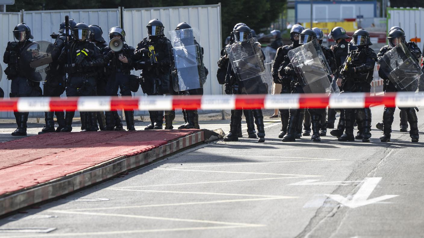 La polizia schierata a Ginevra