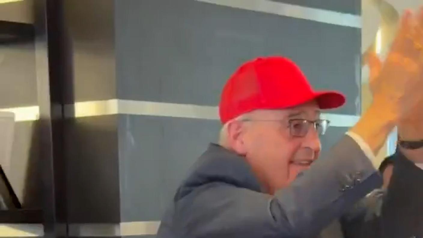 ssstwitter.com_1783492900774.mp4.00_00_12_02.Still001.jpg