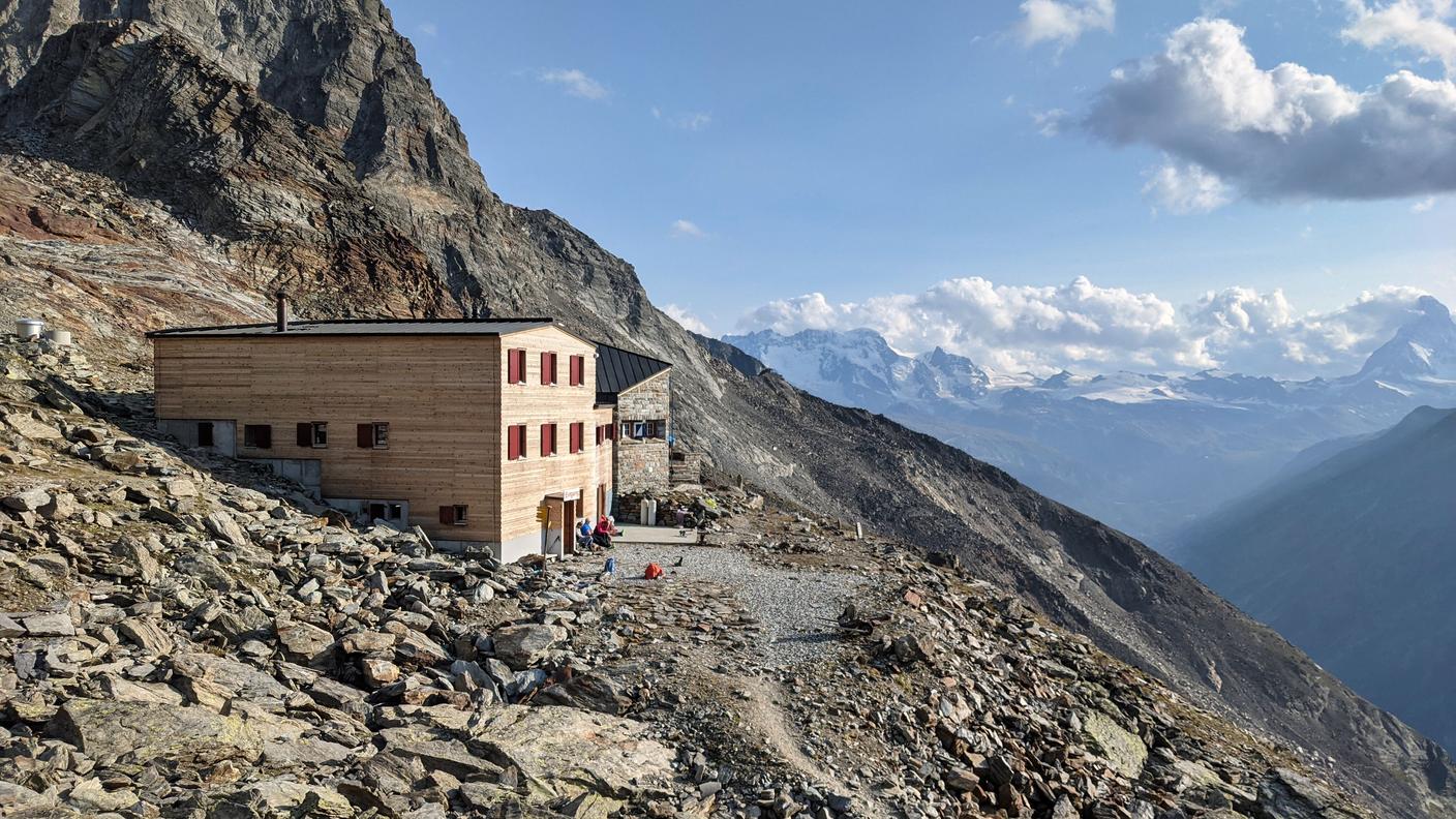 Capanna Dom del CAS (Domhütte)
