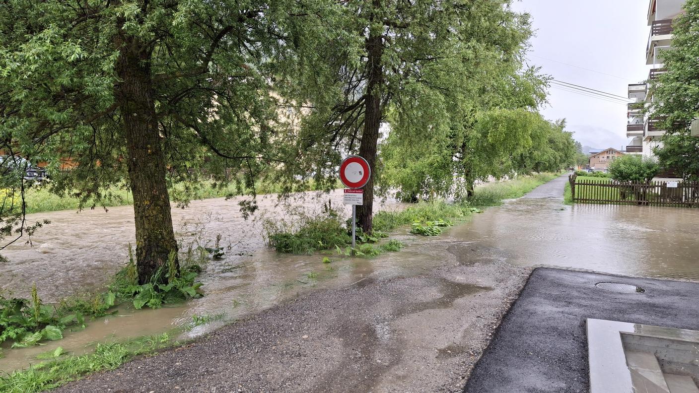 Il Landwasser esonda a Davos nel luglio 2024