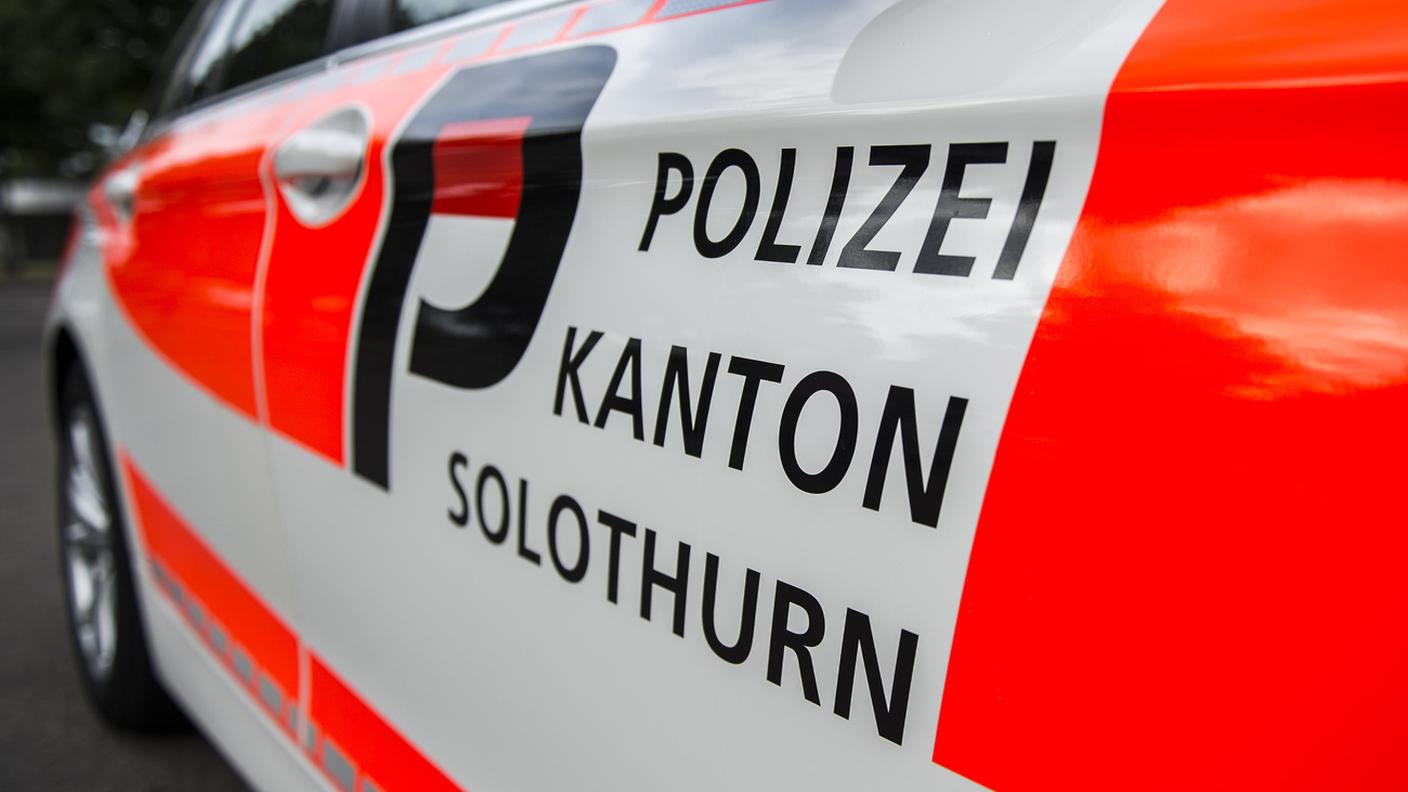 La polizia solettese sta indagando sul ritrovamento del corpo sezionato in un campo a Büren