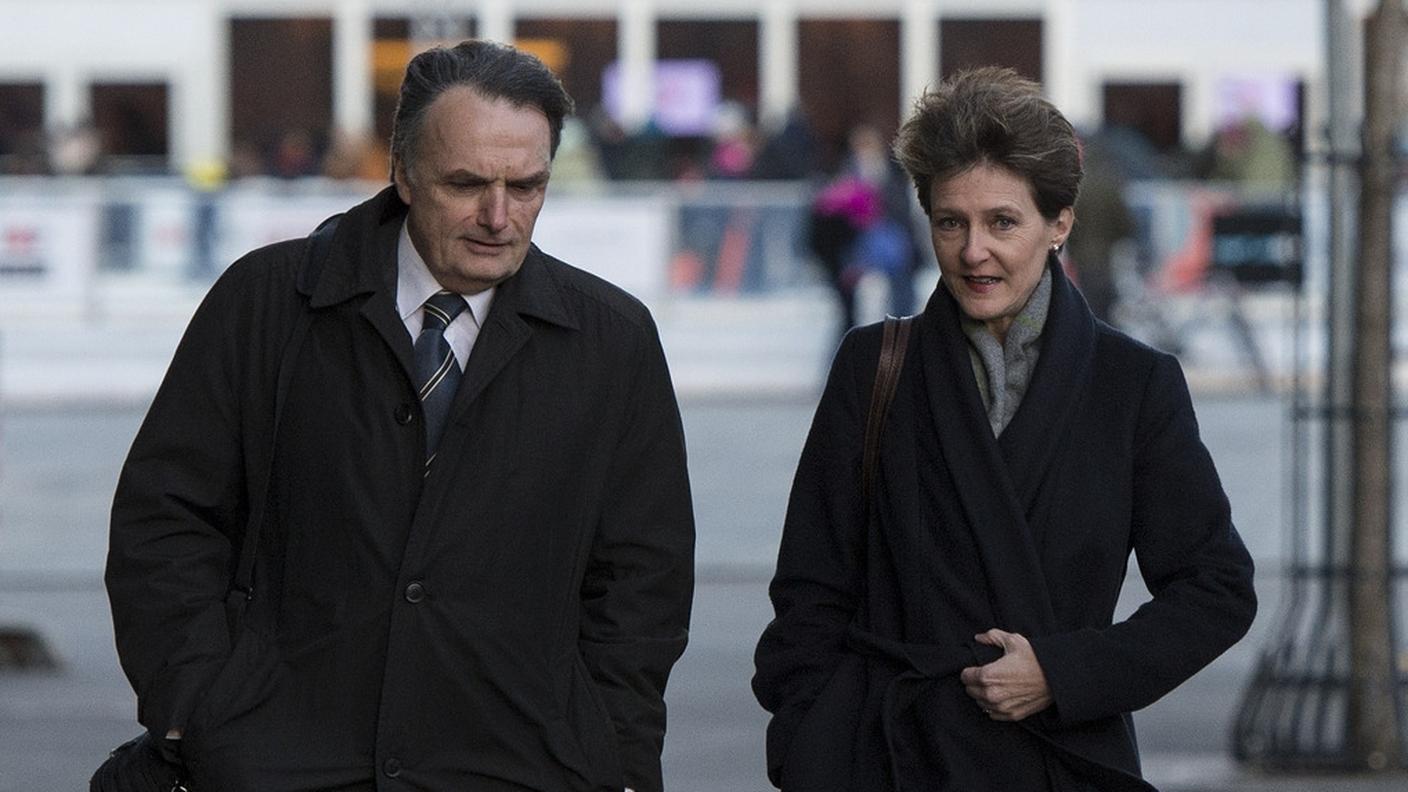 Mario Gattiker, direttore dell'Ufficio federale della migrazione, con Simonetta Sommaruga