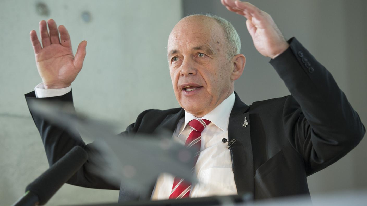 ueli maurer payerne 5 2014 ky.JPG