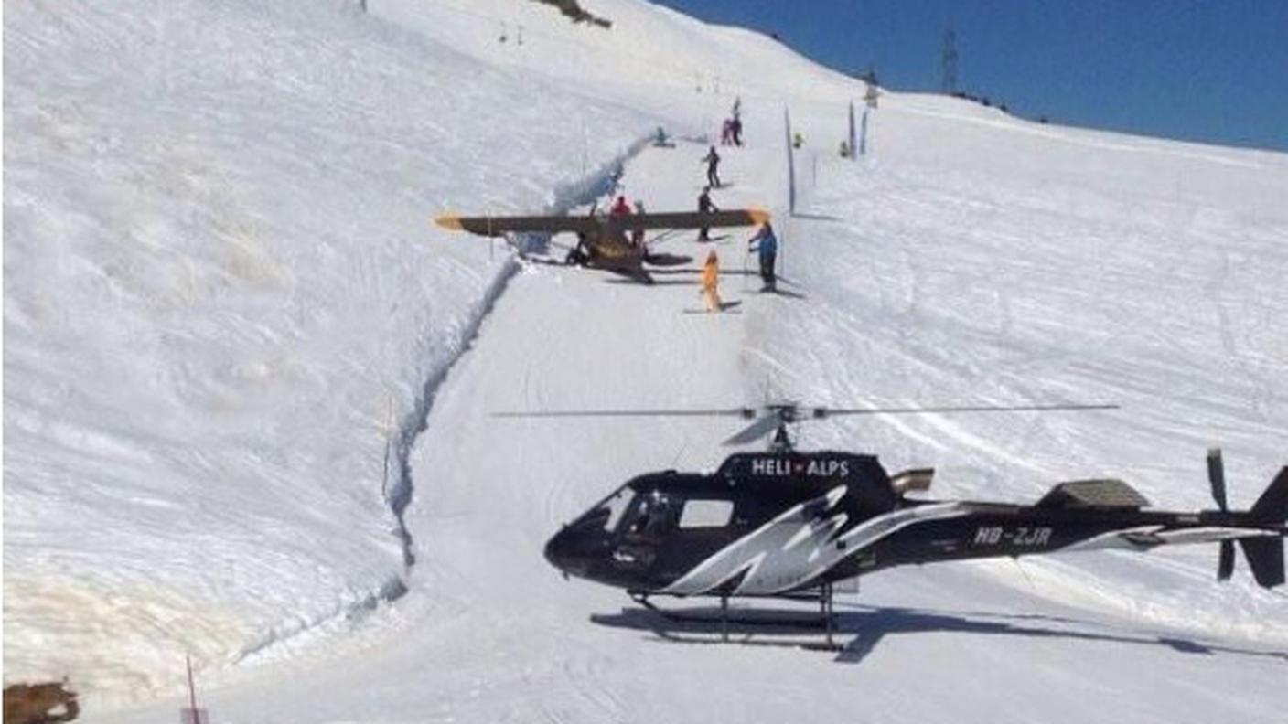 Aereo pista sci Verbier 21.3.2014 foto Twitter Chamonix sport.jpg