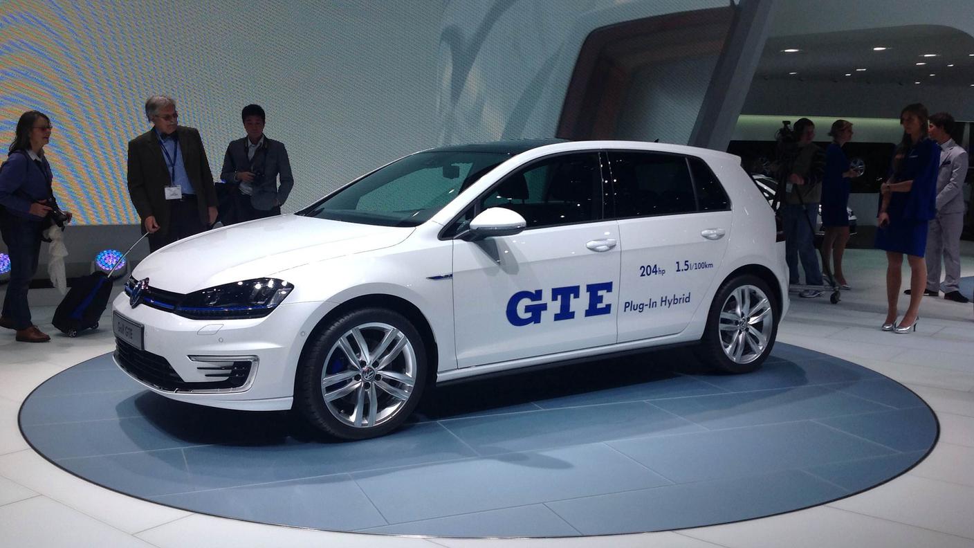 civi Golf GTE plugin hybrid.jpg