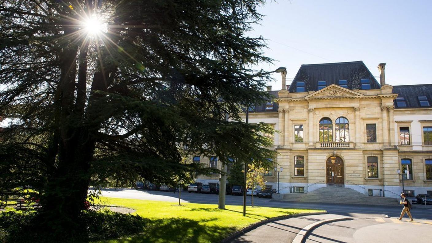 La sede principale dell'Università neocastellana