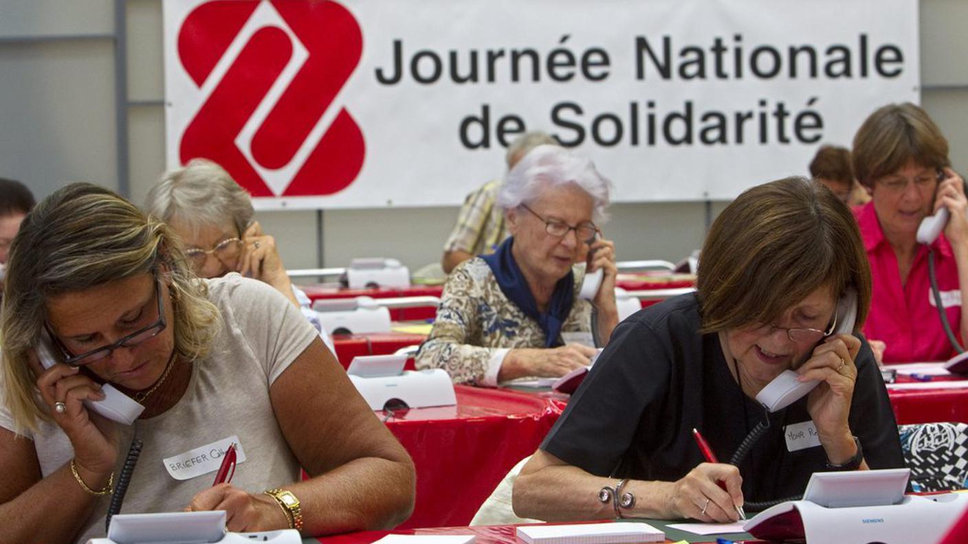 catena solidarieta centralino 2010 ky.JPG