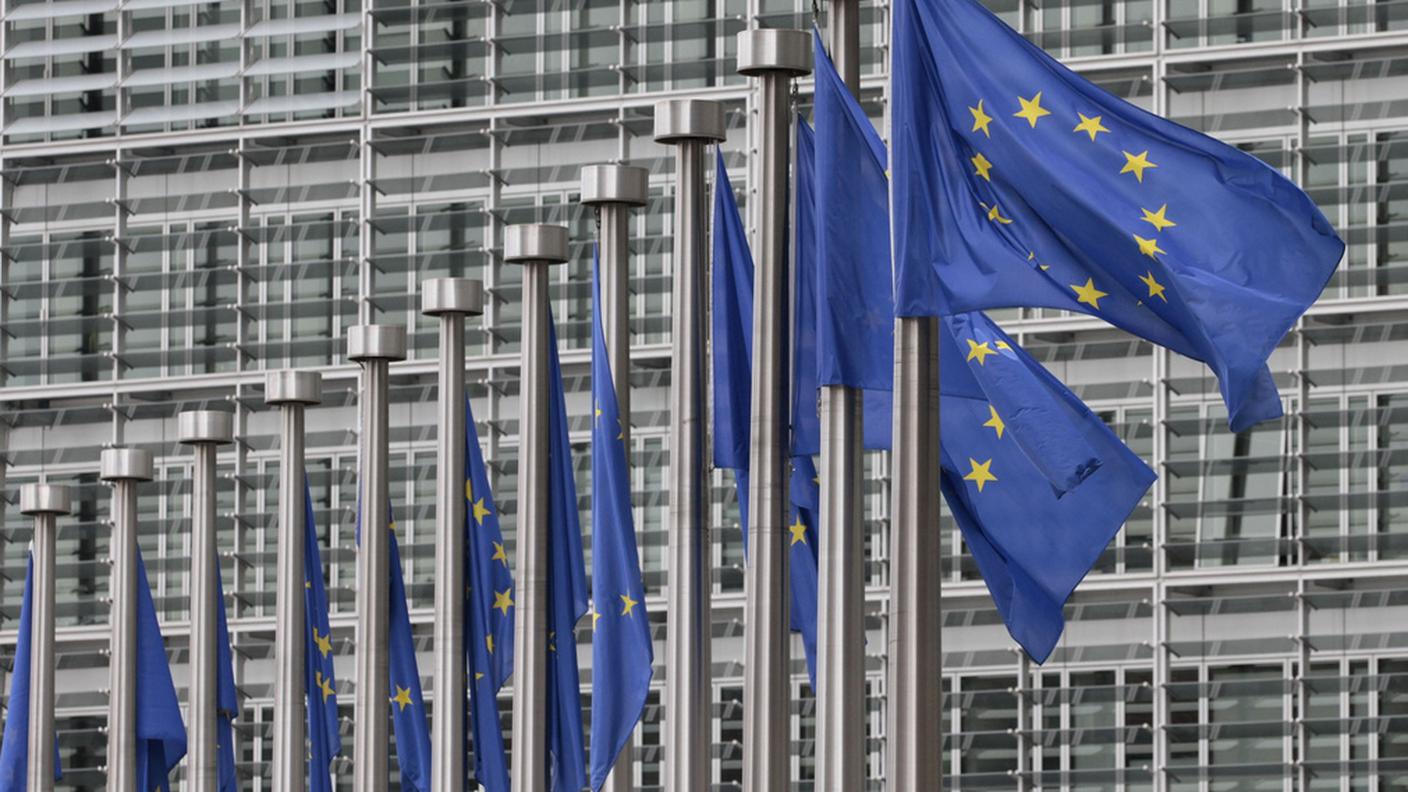 ky_bruxelles_unione_europea_bandiera_ue.JPG