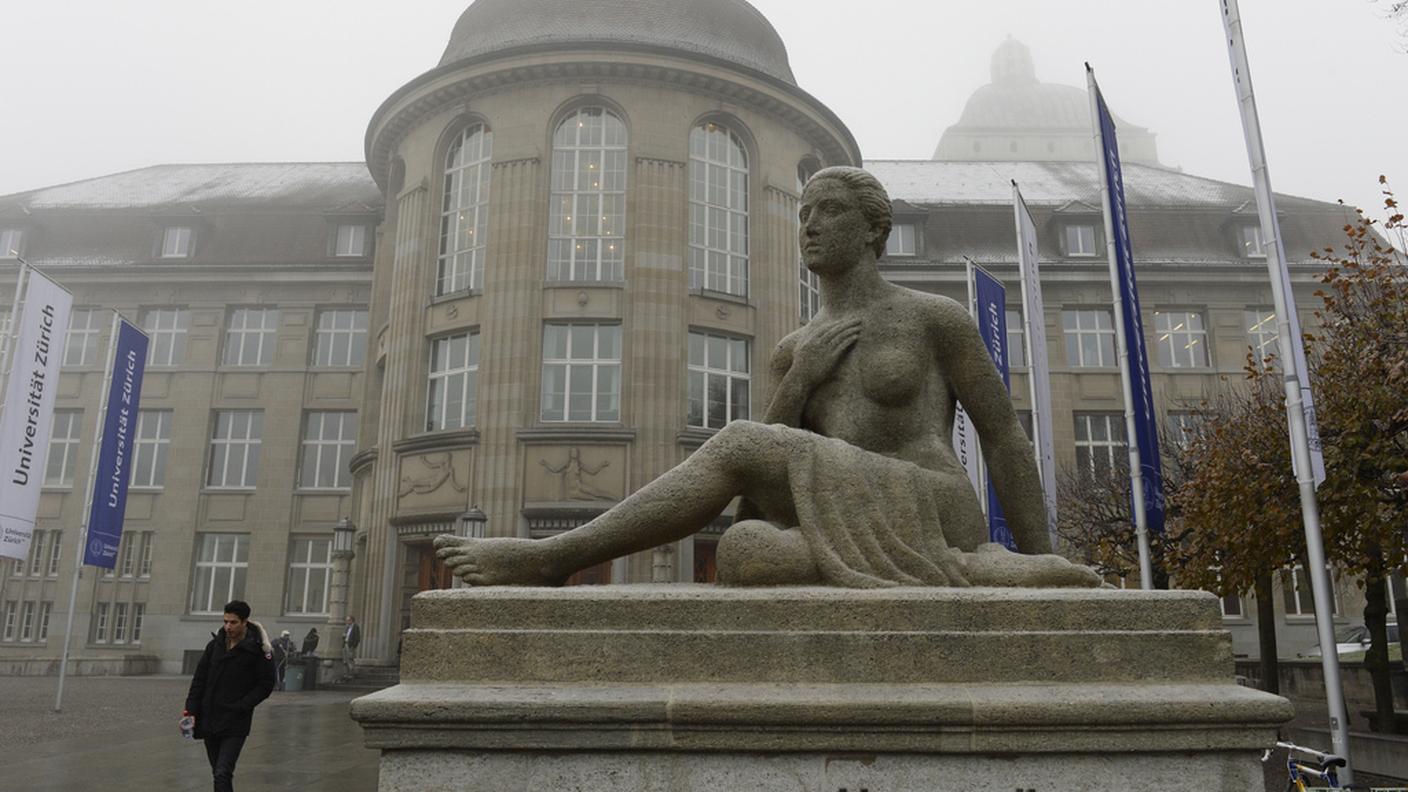 Scuse pubbliche dall'Università