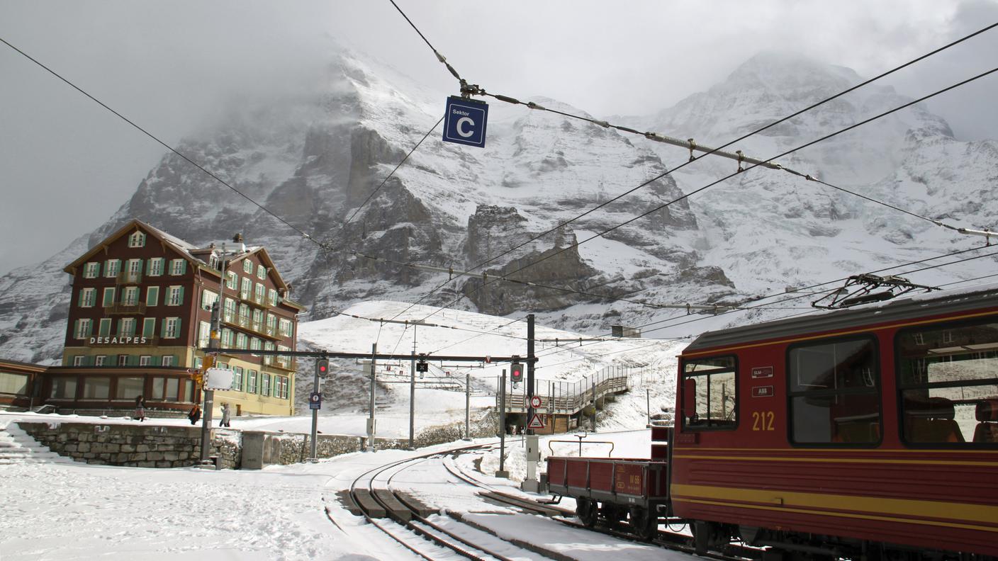 jungfraubahn 18.4.2012 re.jpg