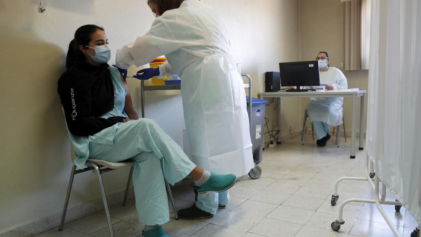 In Portagallo si accelera sulle vaccinazioni per gli under 15