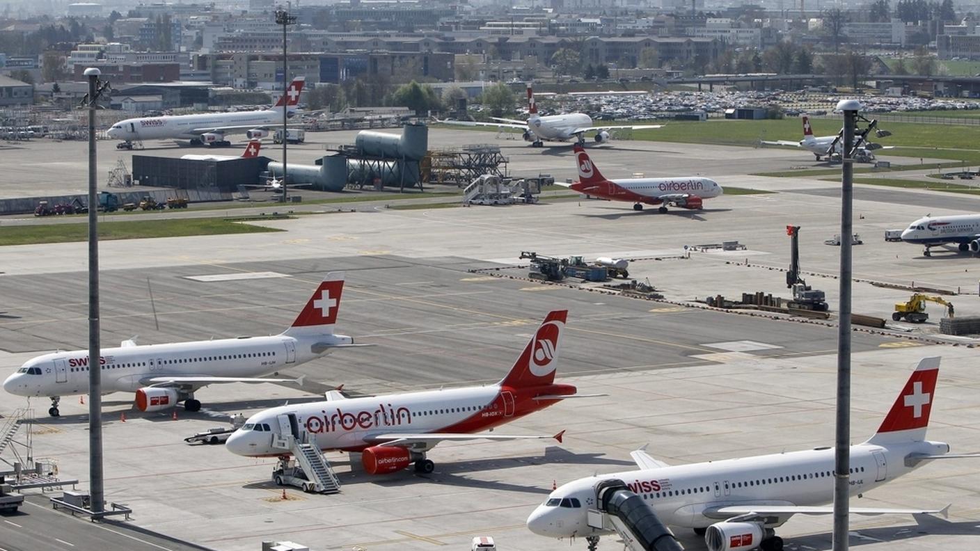 aeroporto kloten 87727776.JPG