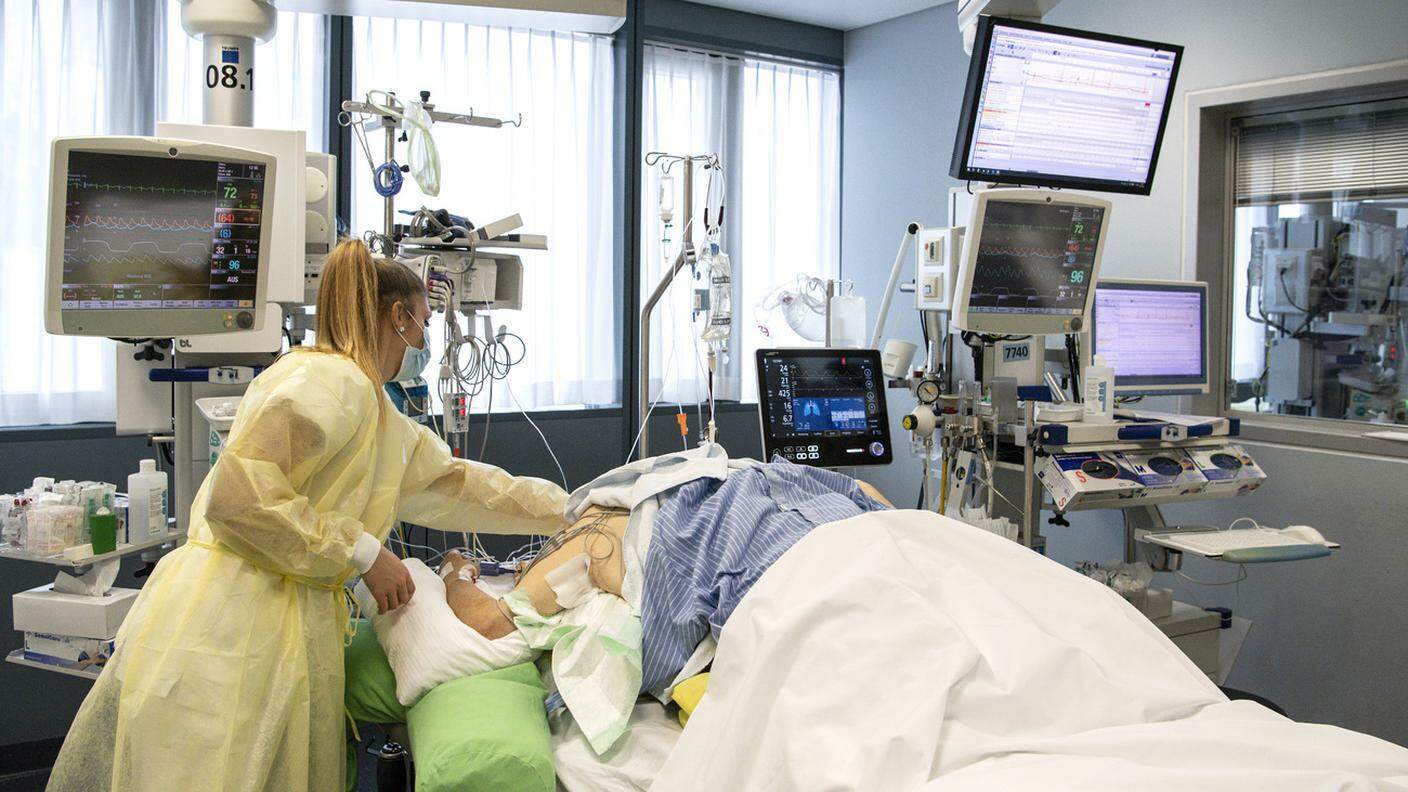 I malati di Covid-19 in questi giorni occupano oltre il 30% dei posti delle unità di terapia intensiva