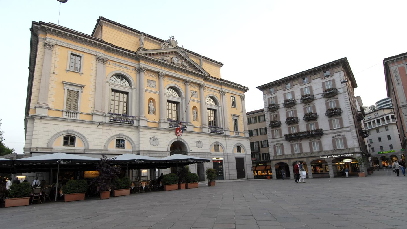 Tp Municipio Lugano.jpg