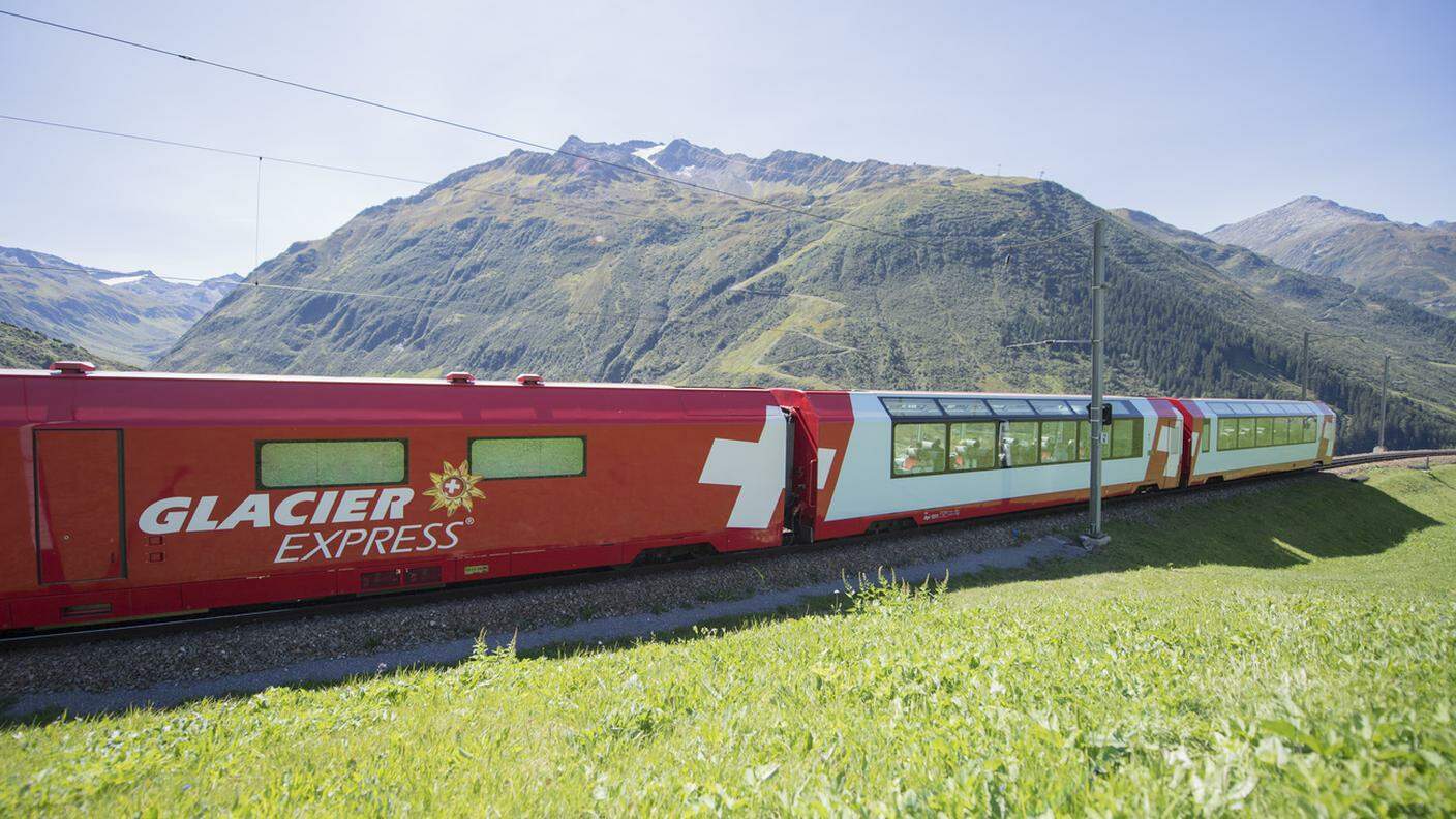 “Poiché c’è un servizio gastronomico in tutte le carrozze del Glacier Express si è deciso di estendere la regola a tutto il treno"