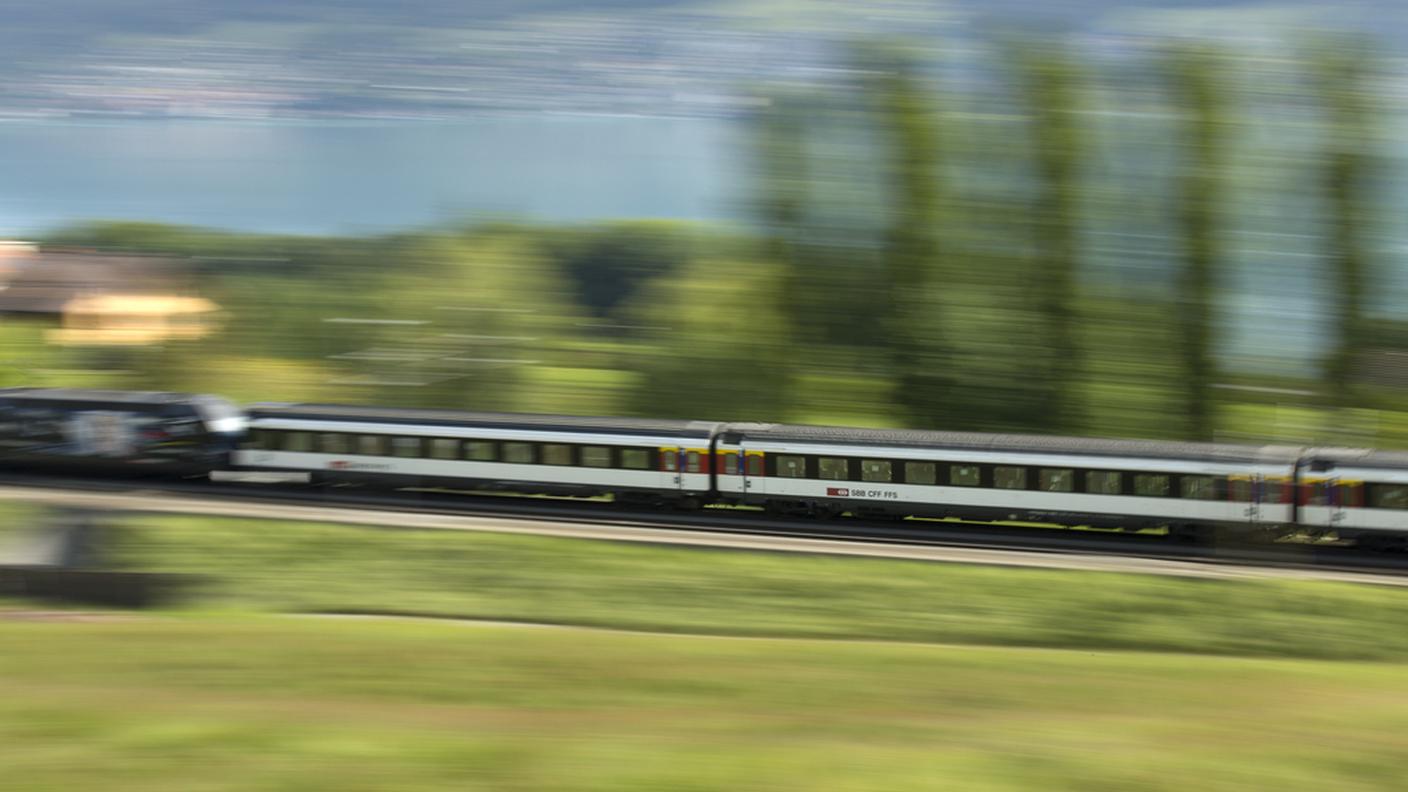 treno FFS velocita ky.JPG