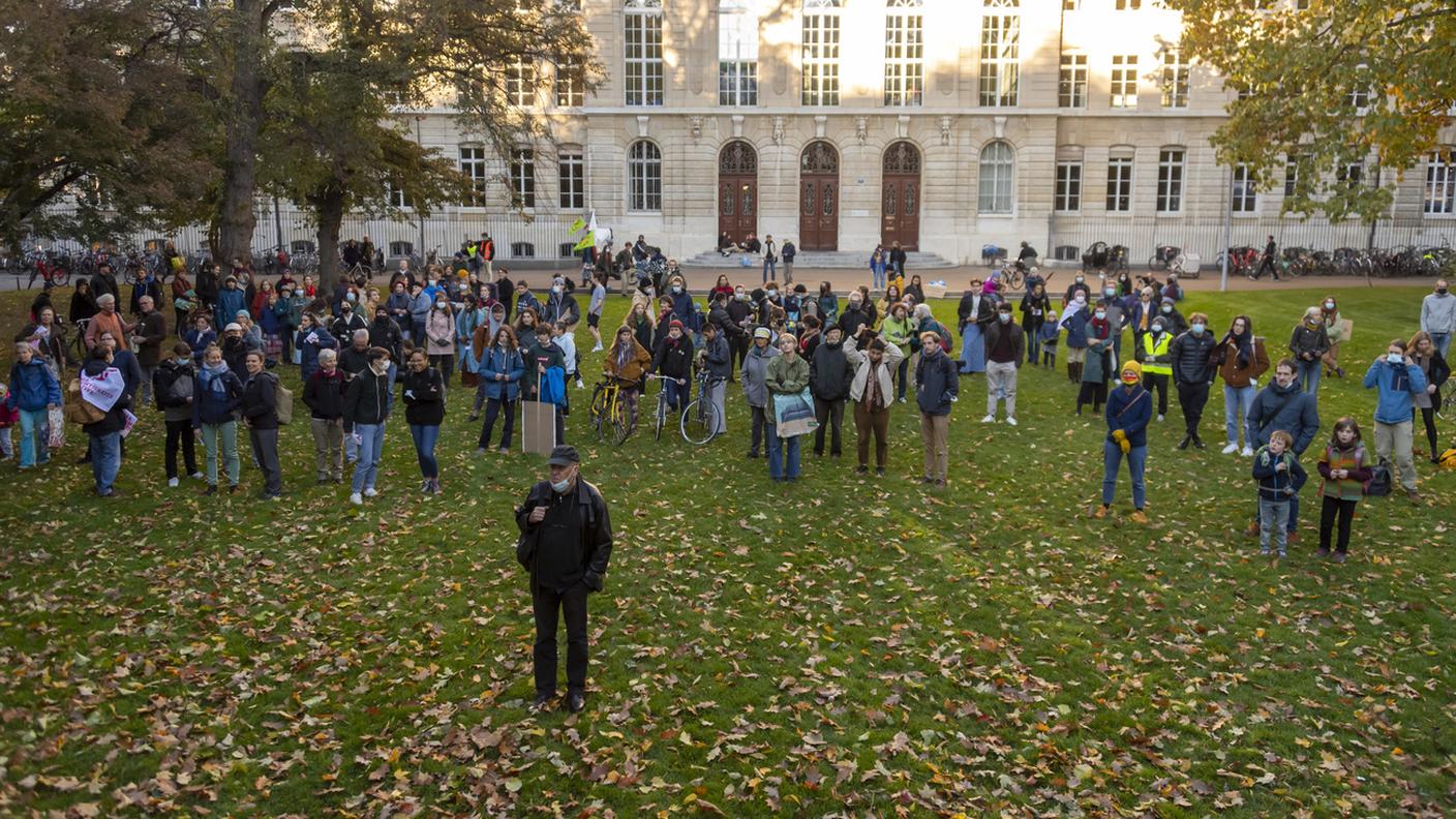 Malgrado le manifestazioni per il clima, svizzeri poco propensi a pagare di più