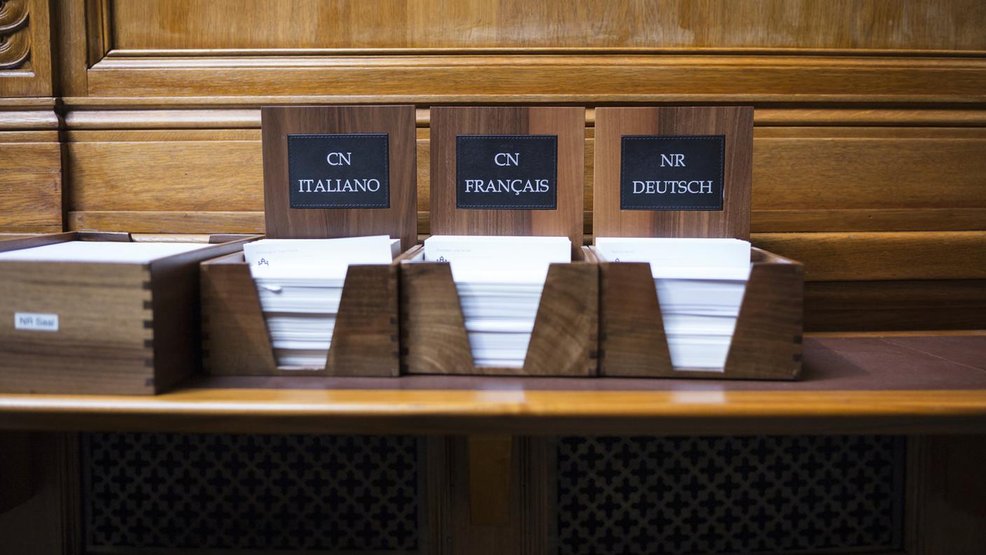 Tre lingue ufficiali