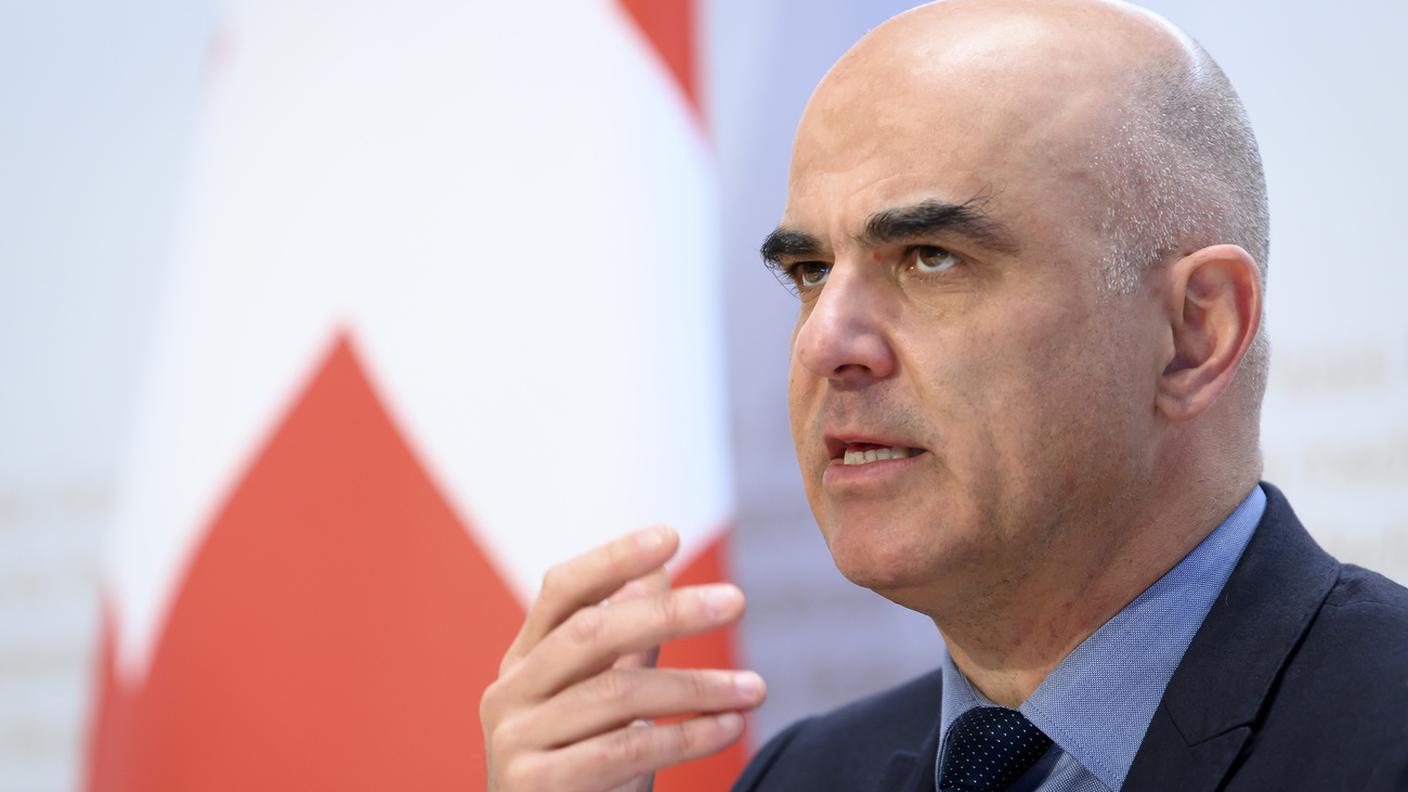 Restrizioni per i non vaccinati o persino chiusure: Alain Berset ha formulato tre alternative