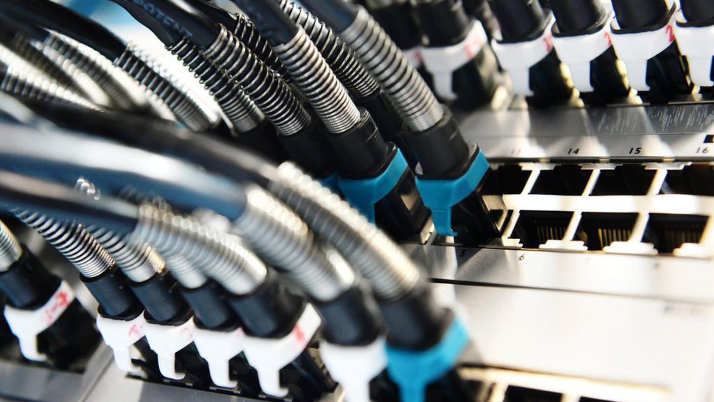 sorveglianza intercettazioni telecomunicazioni ky.JPG