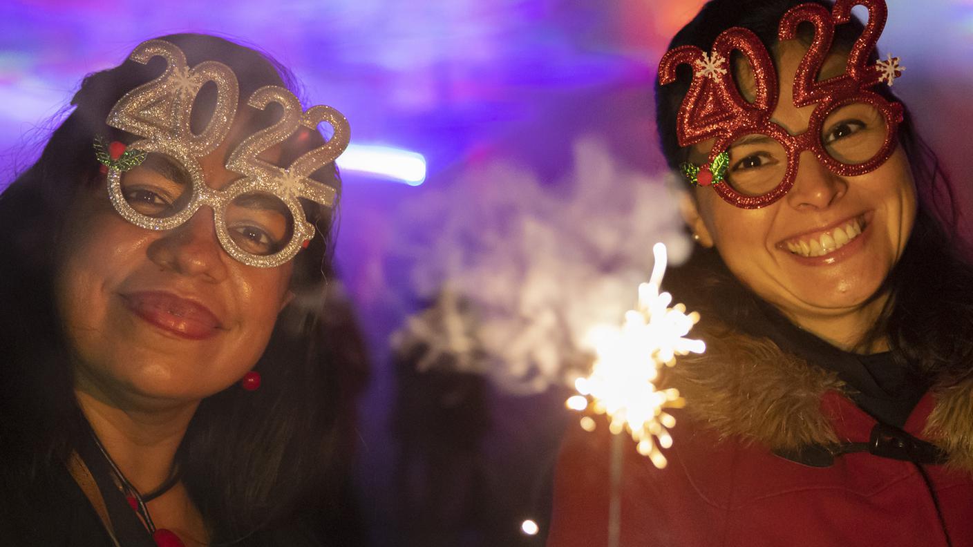 Le manifestazioni per San Silvestro che hanno avuto luogo sono state relativamente ben frequentate, osservano gli organizzatori