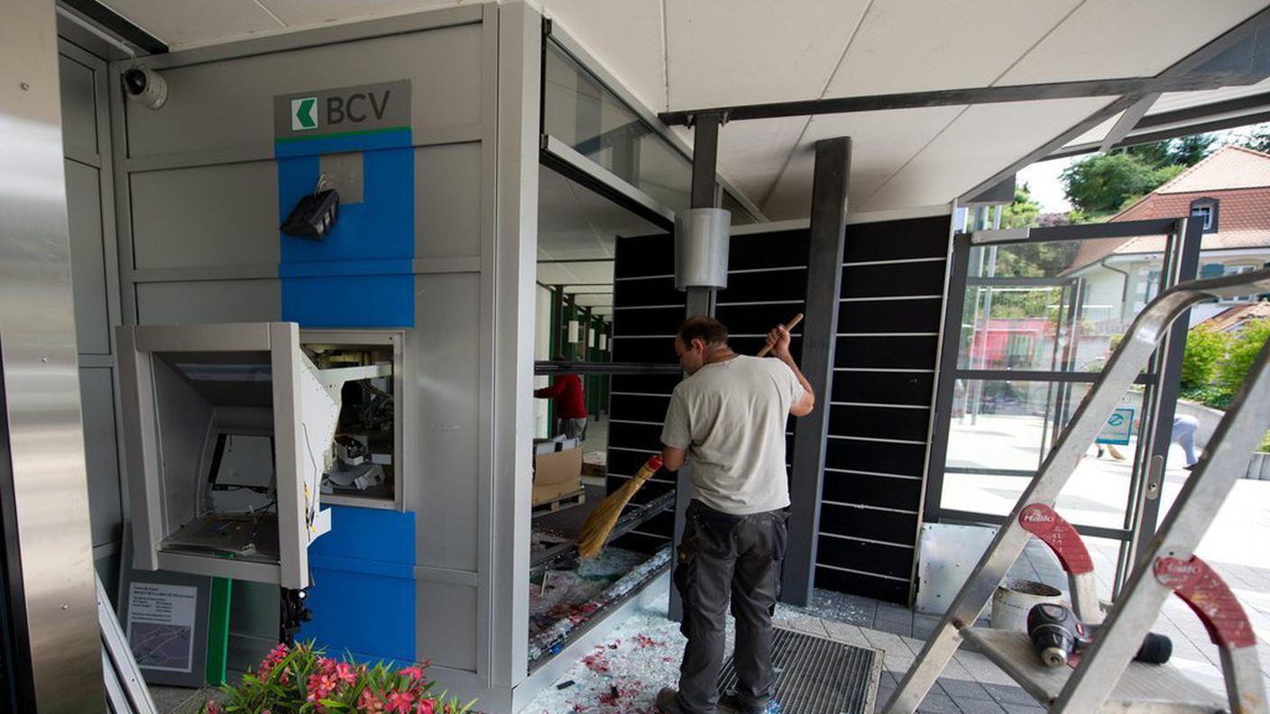 payerne bancomat 2 ky.JPG