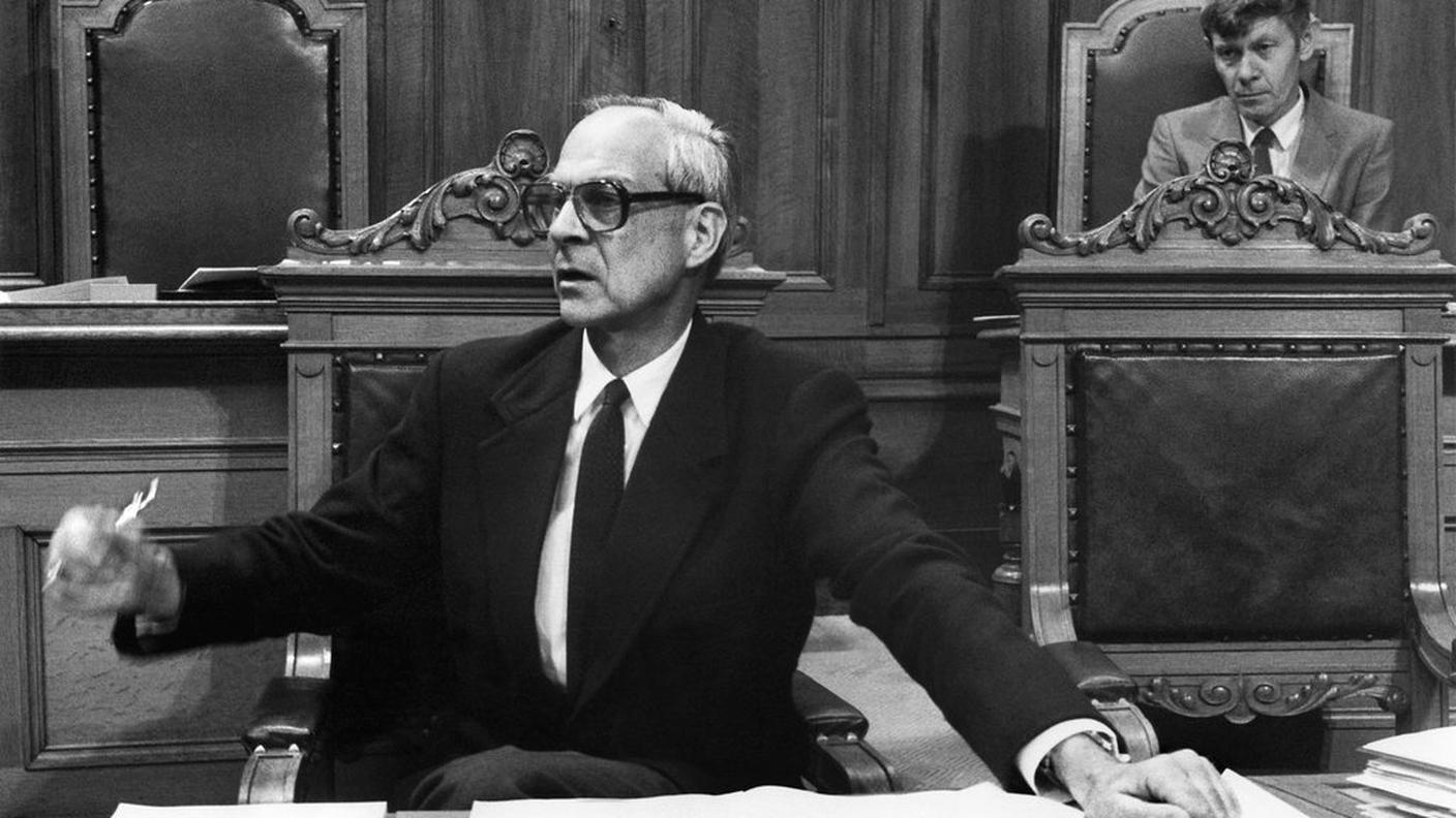 Quando dirigeva il Dipartimento di giustizia e polizia