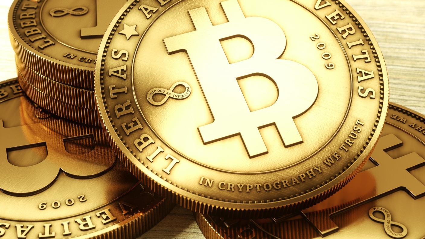bitcoin_logo_3d_wood.jpg