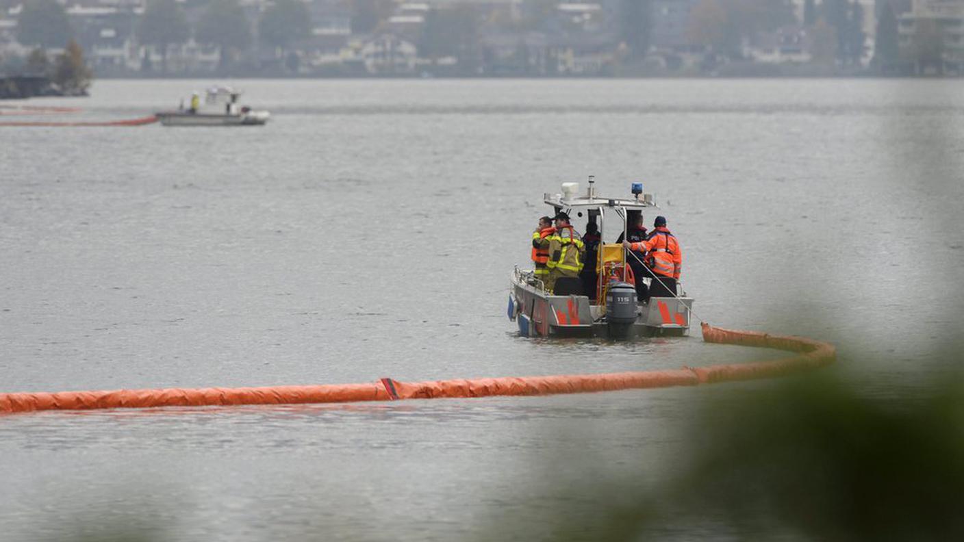 fa 18 incidente aereo militare obvaldo 4 23.10.13 ky.JPG