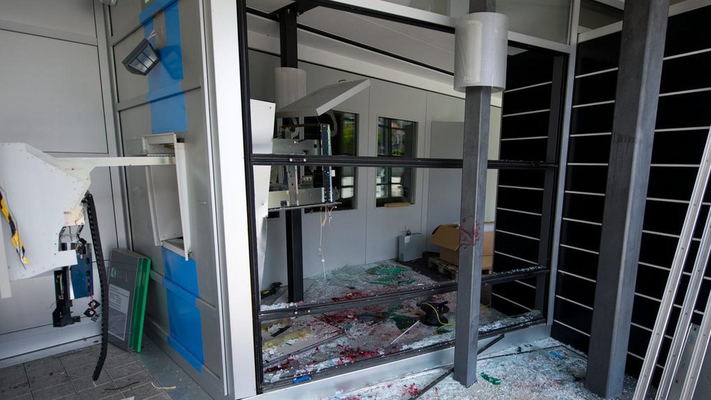 payerne bancomat ky.JPG