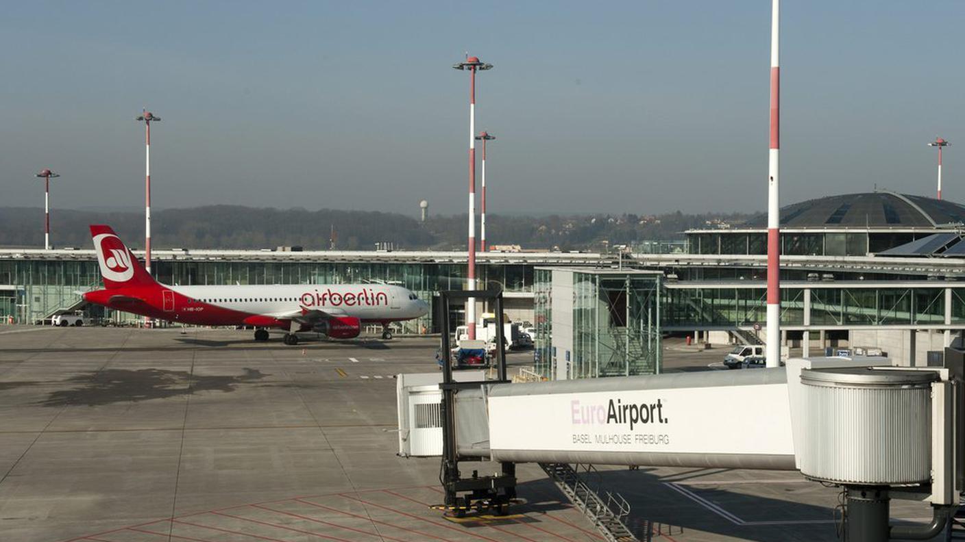 euroairport rinvii irregolari ky 29.10.2013.JPG
